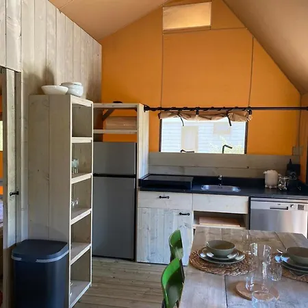 Safaritent, Ranger Lodge, 6 Personen Campismo de Luxo